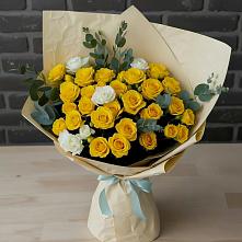 Букет цветов из:  Розы в Дубне Московская область