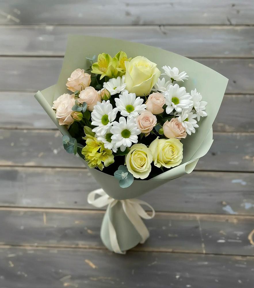 Букет цветов из: Альстромерии, Розы и Хризантемы в Дубне Московская область