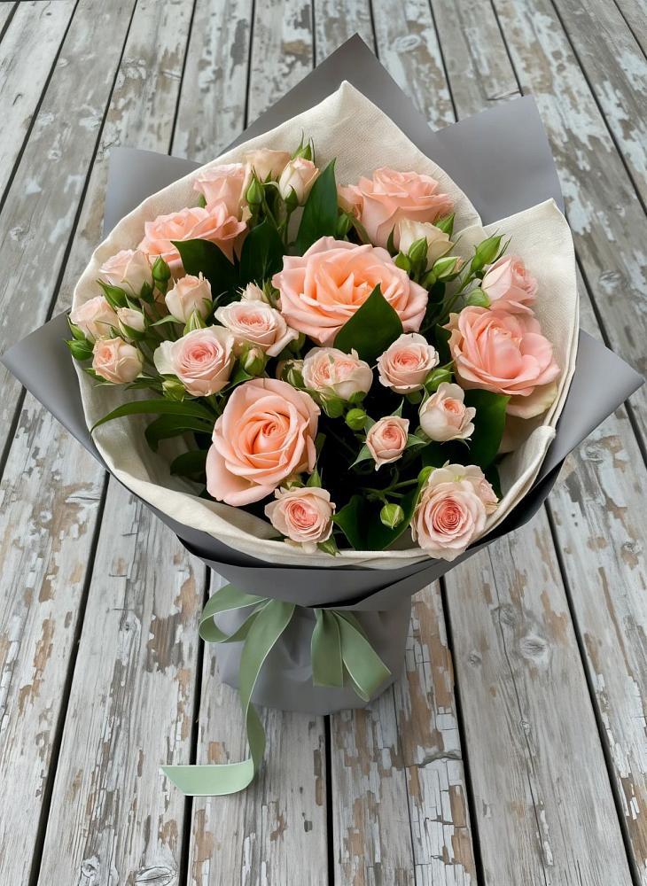 Букет цветов из: Розы в Дубне Московская область