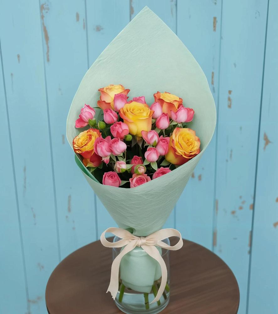 Букет цветов из: Розы в Дубне Московская область