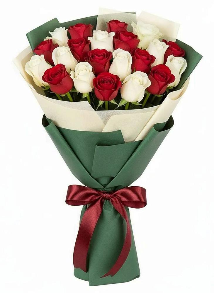 Букет Микс из красных и белых роз в Дубне Московская область