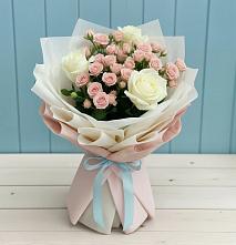 Букет цветов из:  Розы в Дубне Московская область