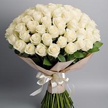 Букет 101 беля роза Белоснежка в Дубне Московская область
