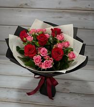 Букет цветов из:  Розы в Дубне Московская область
